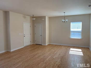 37 Rambler Ln, Durham, NC 27703