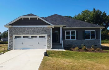 37 Shoreline Dr, Lillington, NC 27546