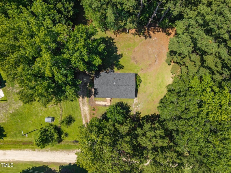 37 Weeping Willow Ln, Lillington, NC 27546