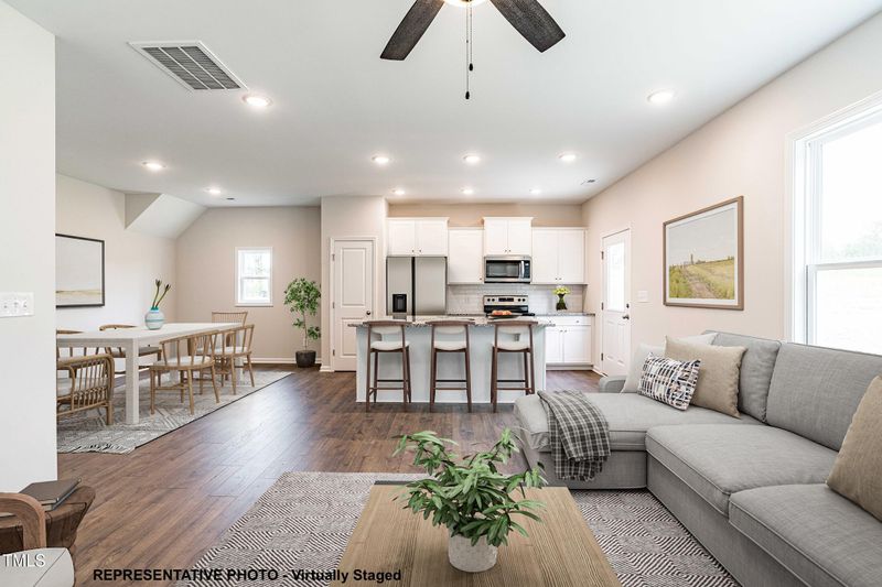 370 Bluejay St, Clayton, NC 27520