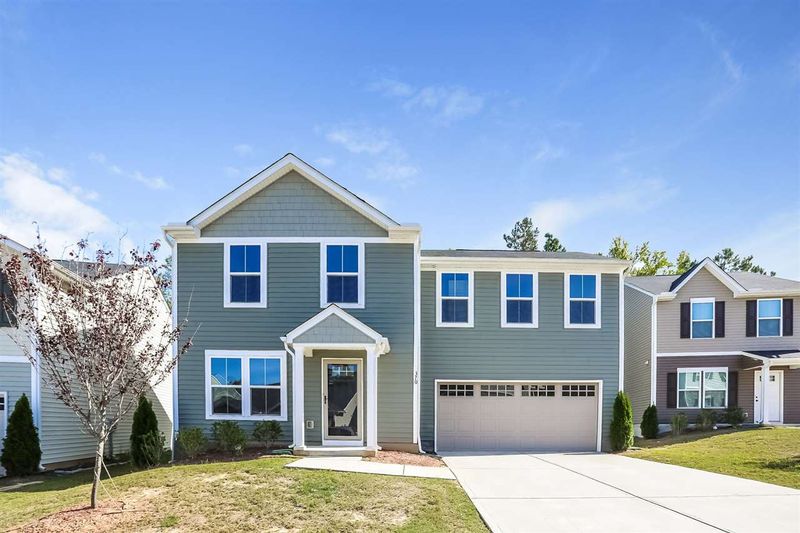 370 Fieldspar Ln, Clayton, NC 27520