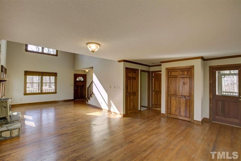 370 Gallup Rd, Chapel Hill, NC 27517