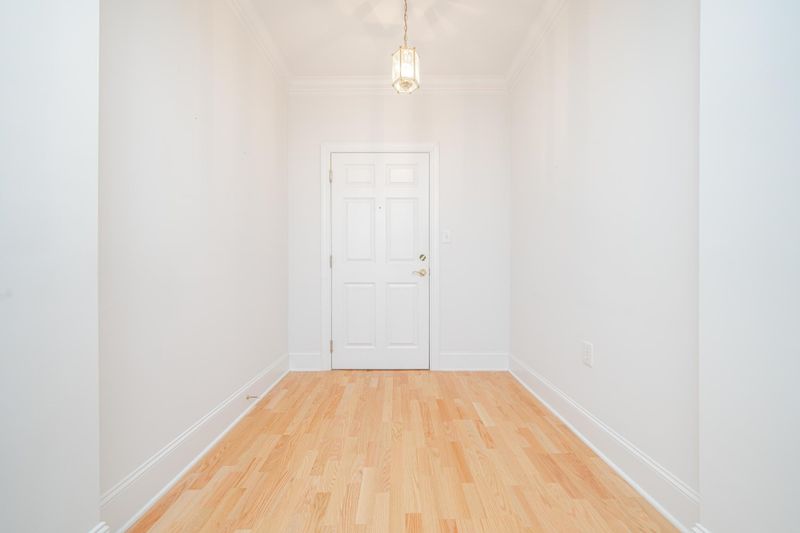3700 Baron Cooper Ps #207, Raleigh, NC 27612