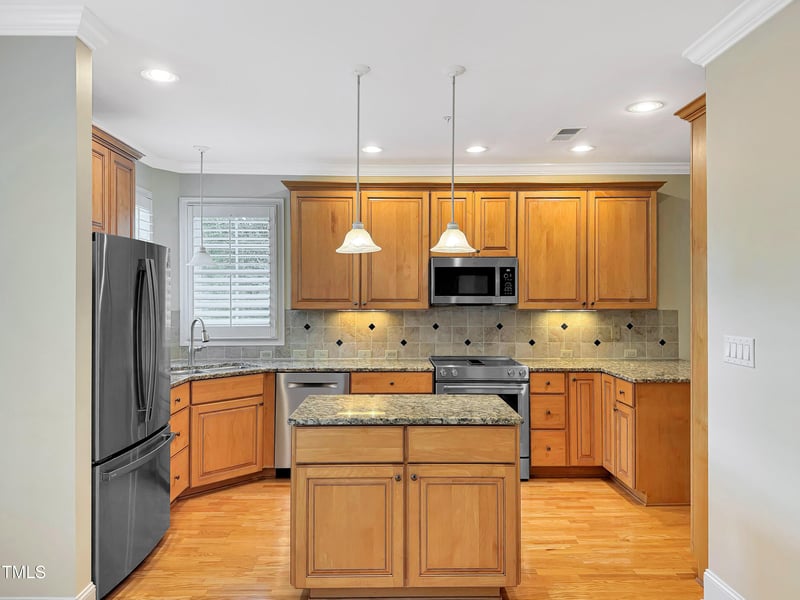 3700 Baron Cooper Ps #302, Raleigh, NC 27612