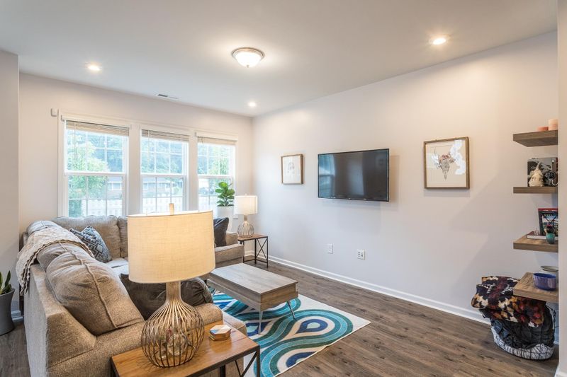 3700 Buffaloe Rd, Raleigh, NC 27604