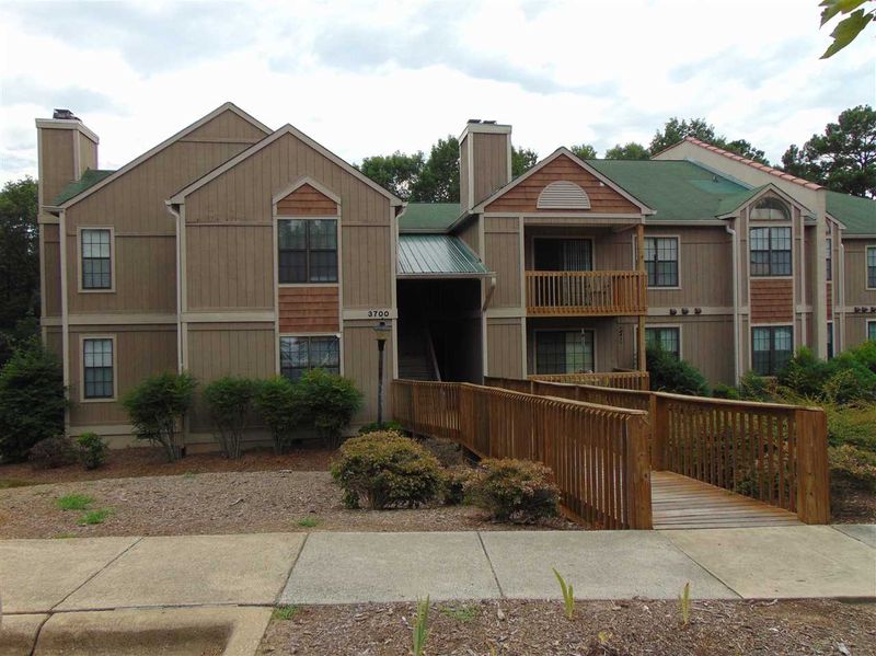 3700 Chimney Rg #008, Durham, NC 27713