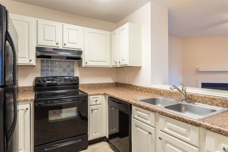 3700 Chimney Ridge Pl #201, Durham, NC 27713