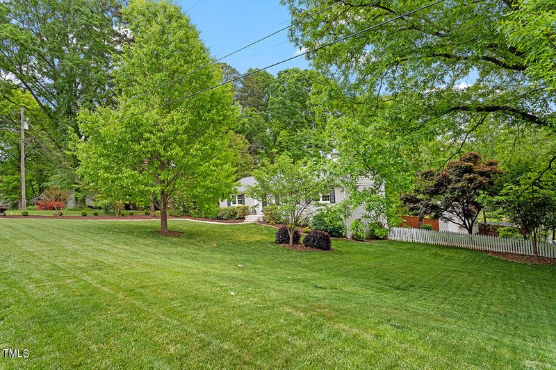3700 Corbin St, Raleigh, NC 27612