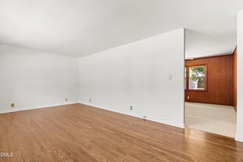 3700 Huntleigh Dr, Raleigh, NC 27604