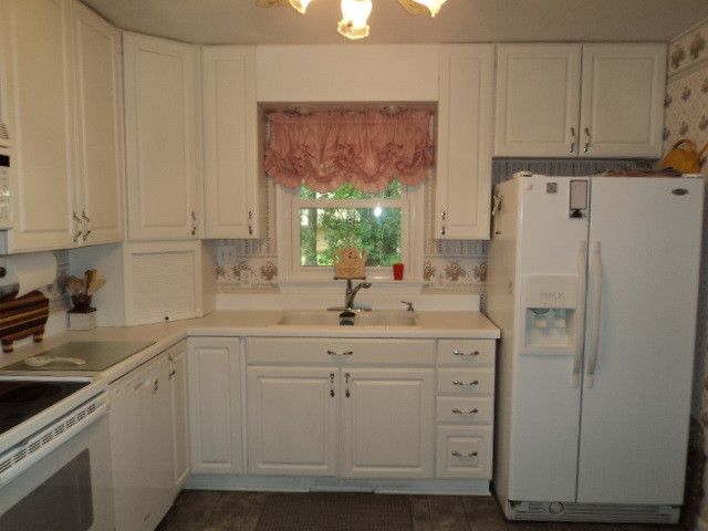 3701 Arrowwood Dr, Raleigh, NC 27604