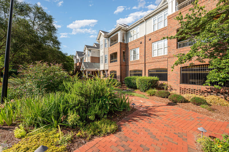 3701 Baron Cooper Ps #303, Raleigh, NC 27612
