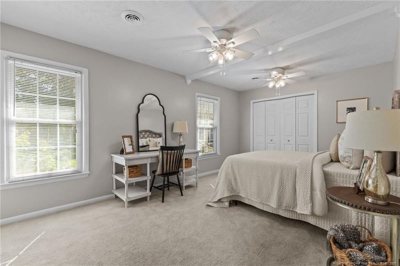 3701 Sandra Dr, Fayetteville, NC 28304