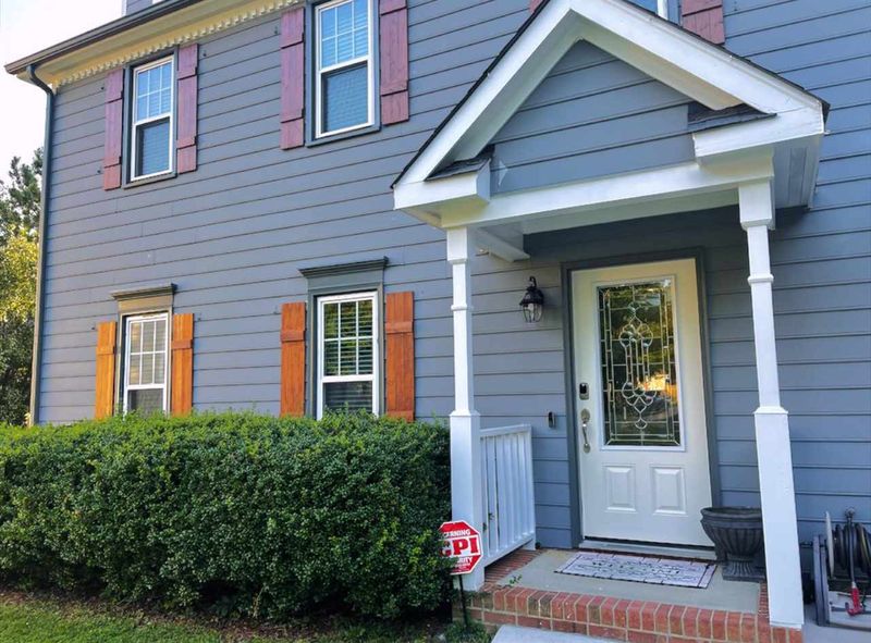 3701 Turnbull Ct, Raleigh, NC 27616