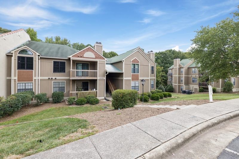 3702 Chimney Rg #203, Durham, NC 27713