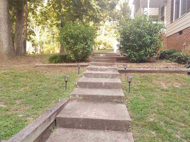3703 Burt Dr, Raleigh, NC 27606