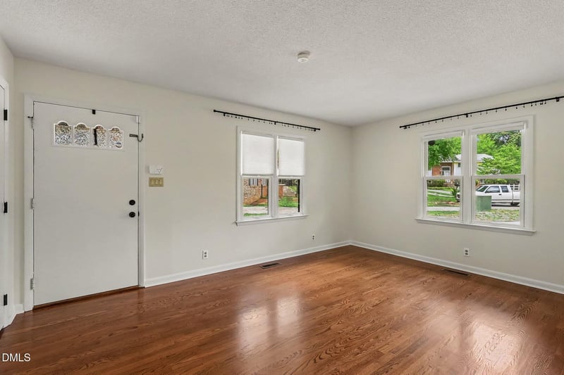 3704 Ann Arbor Ct, Raleigh, NC 27604