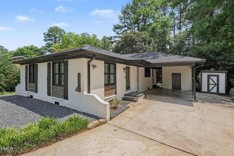 3704 Ann Arbor Ct, Raleigh, NC 27604