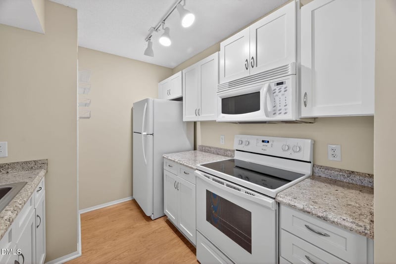 3704 Chimney Ridge Pl #Apt 207, Durham, NC 27713