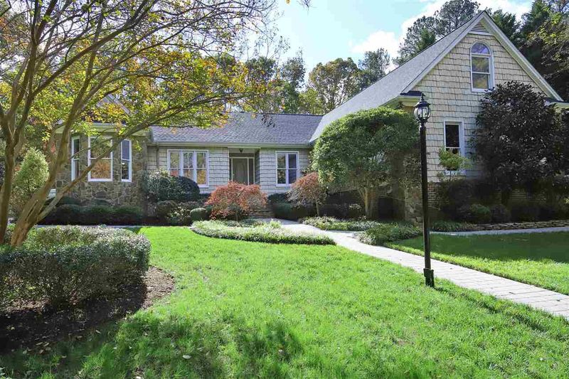 3704 Duxford Dr, Raleigh, NC 27614