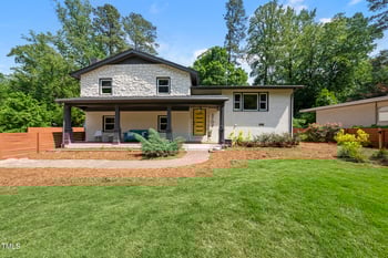 3704 Swann St, Raleigh, NC 27612