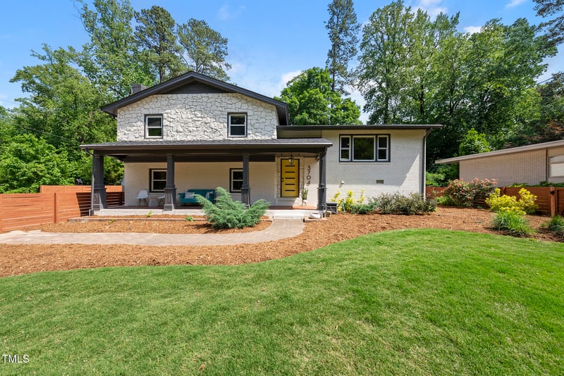 3704 Swann St, Raleigh, NC 27612