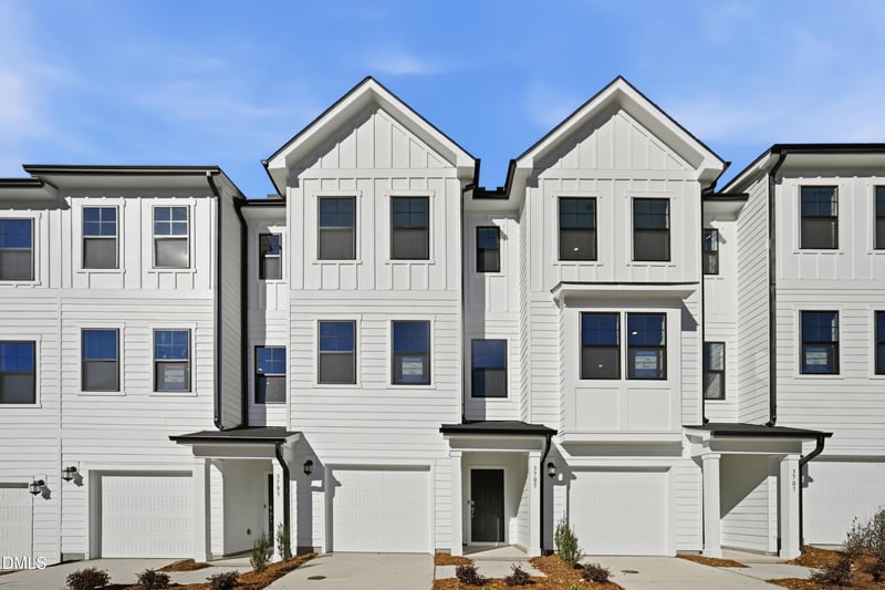 3705 Elm Grove Ln, Raleigh, NC 27604