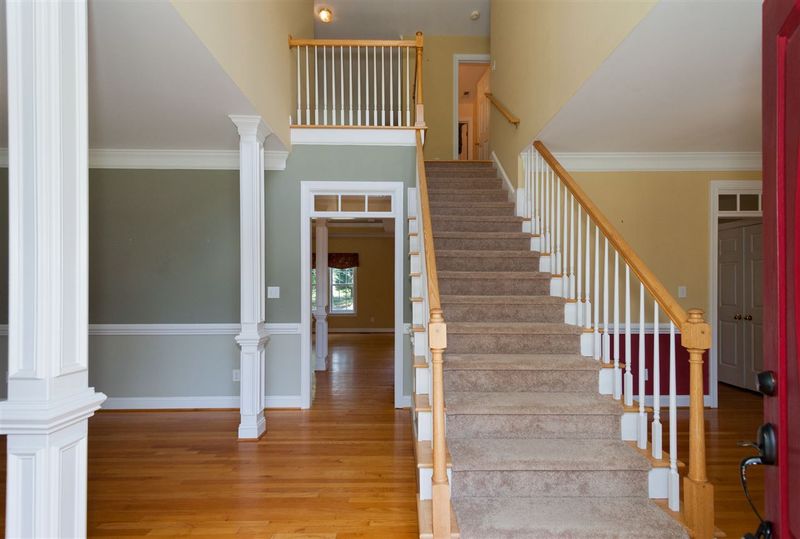 3705 Farmstone Dr, Raleigh, NC 27603