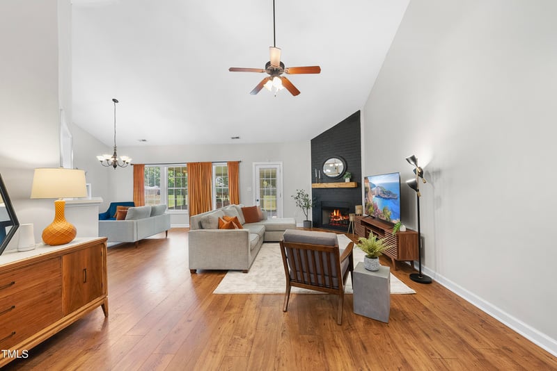 3705 Highland Creek Dr, Apex, NC 27539