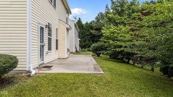 3705 Rivermist Dr, Raleigh, NC 27610