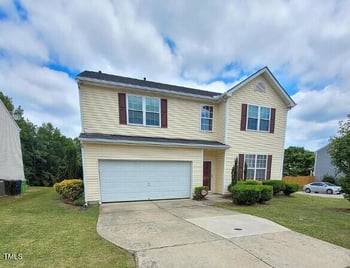 3705 Rivermist Dr, Raleigh, NC 27610