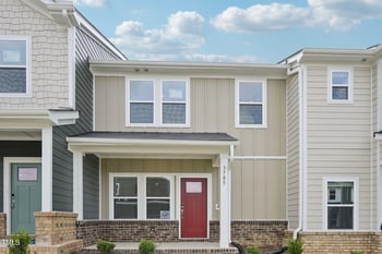 3705 Rosebush Dr, Zebulon, NC 27597