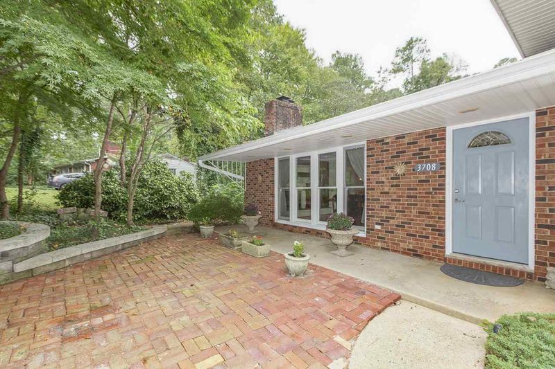 3708 Bryn Mawr Ct, Raleigh, NC 27606