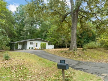 3708 Knollwood Dr, Durham, NC 27712