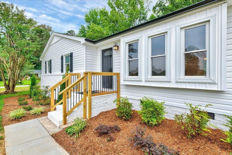 3708 Oakvale St, Raleigh, NC 27603