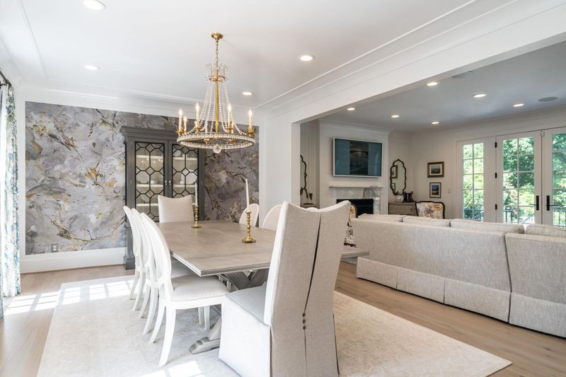 3708 Williamsborough Ct, Raleigh, NC 27609