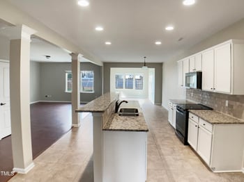 3709 Althorp Dr, Raleigh, NC 27616