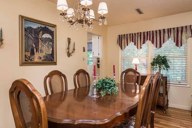 3709 Edwards Mill Rd, Raleigh, NC 27612