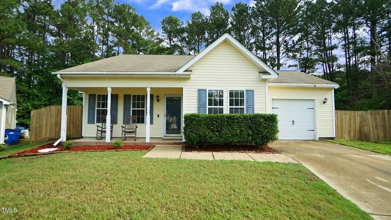 3709 Fan Palm Ct, Raleigh, NC 27616