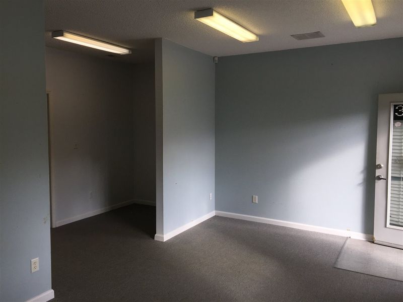 3709 Junction Blvd, Raleigh, NC 27603