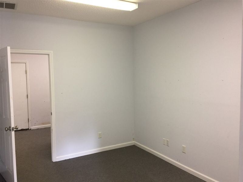 3709 Junction Blvd, Raleigh, NC 27603