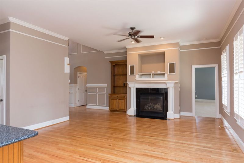 3709 Sparrow Pond Ln, Raleigh, NC 27606
