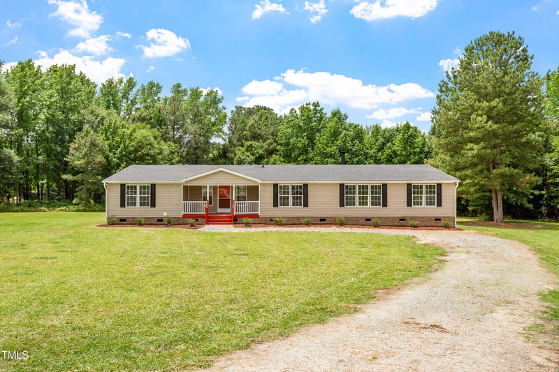 371 Barnes Ridge Dr, Clayton, NC 27520