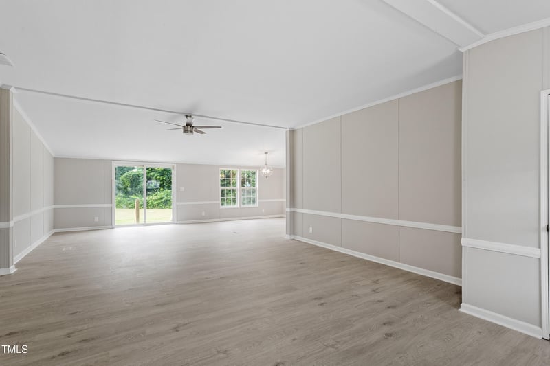 371 Barnes Ridge Dr, Clayton, NC 27520