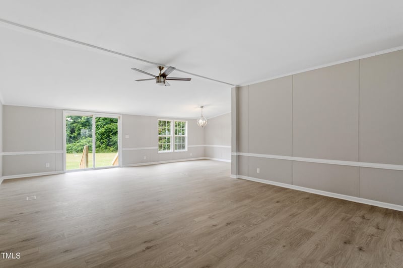 371 Barnes Ridge Dr, Clayton, NC 27520