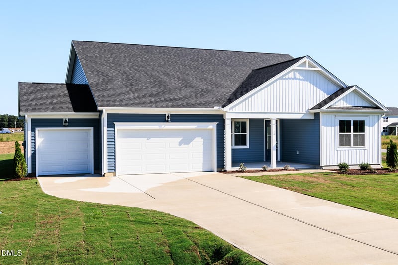 371 Clarabella Dr, Fuquay Varina, NC 27526