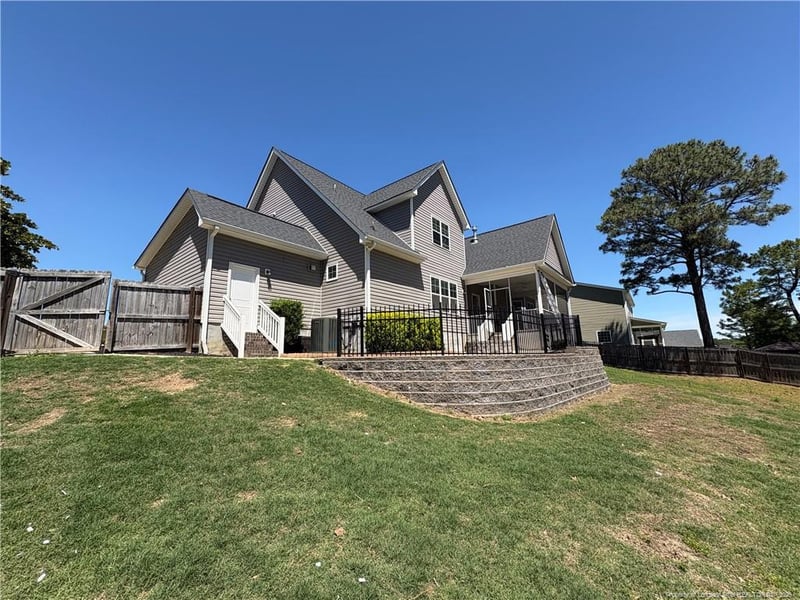 3710 Glencourse Way, Fayetteville, NC 28311