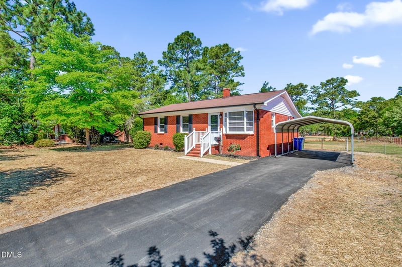 3710 Wyatt St, Fayetteville, NC 28304