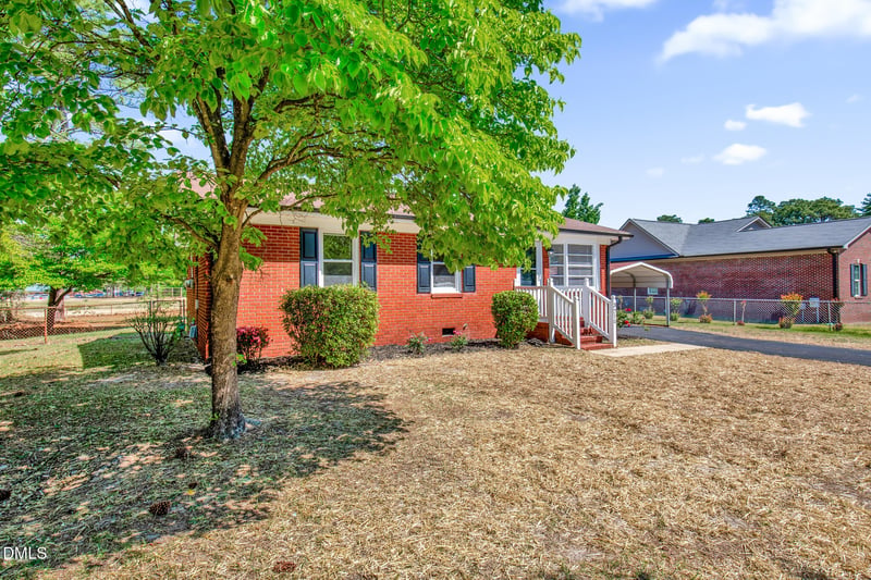 3710 Wyatt St, Fayetteville, NC 28304