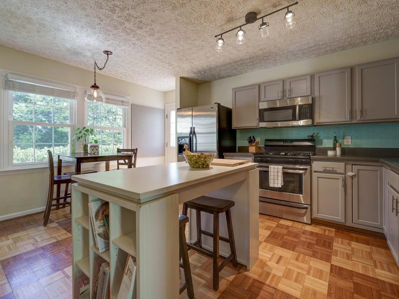 3711 Birmi Dr, Durham, NC 27713