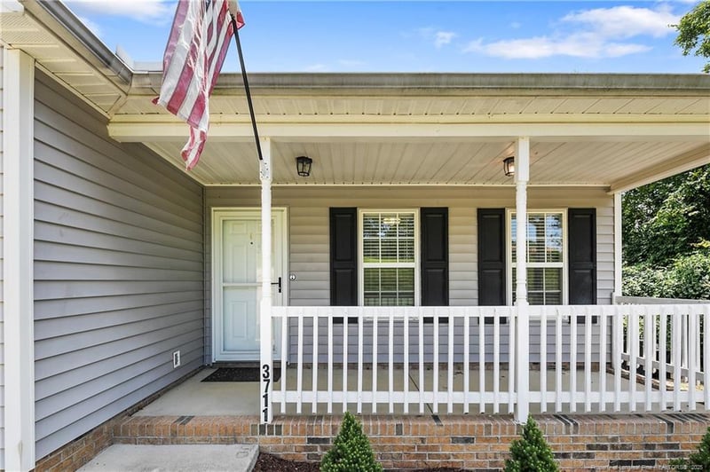 3711 Rockhurst Dr, Fayetteville, NC 28306